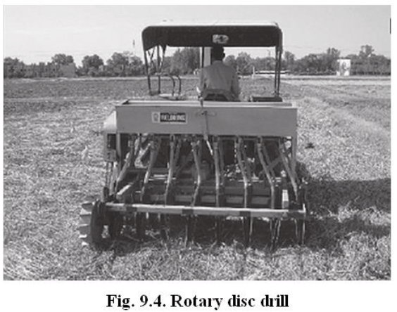 Mulch seeder, Paddy Straw Chopper-cum-Loader, Biomass Management for Fodder & Energy | Biomass Management for Fodder & Energy - Agricultural Engineering