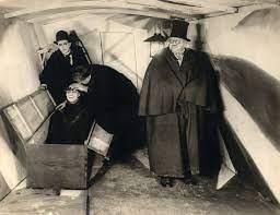 A scene from The Cabinet of Doctor Caligari (1920)