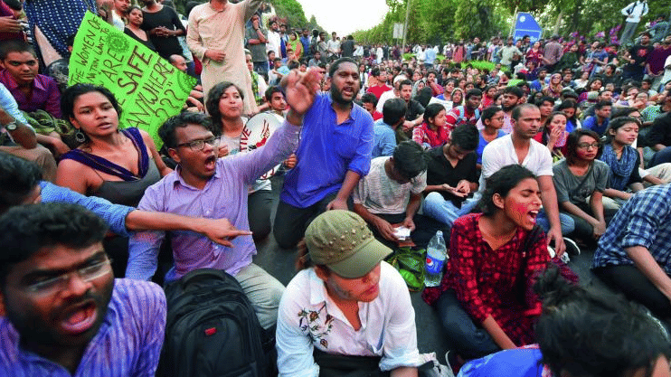 Freedom to Assemble: Articles 19(1)(b) and 19(3) 