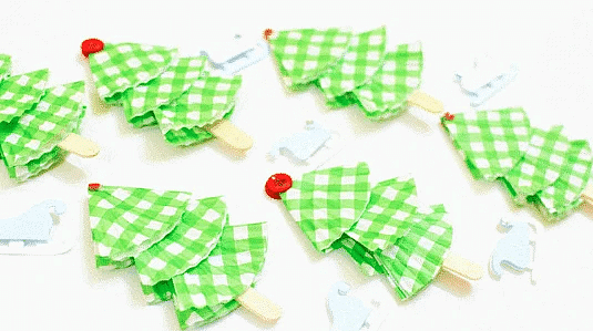 Craft Ideas: Cupcake Christmas Tree | Hands on Art & Craft - Class 1