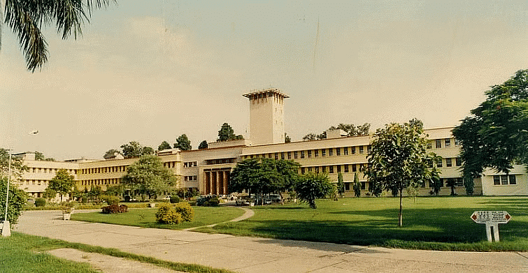 Spectrum Summary: Developments under Nehru’s Leadership (1947–1964) | History for UPSC CSE