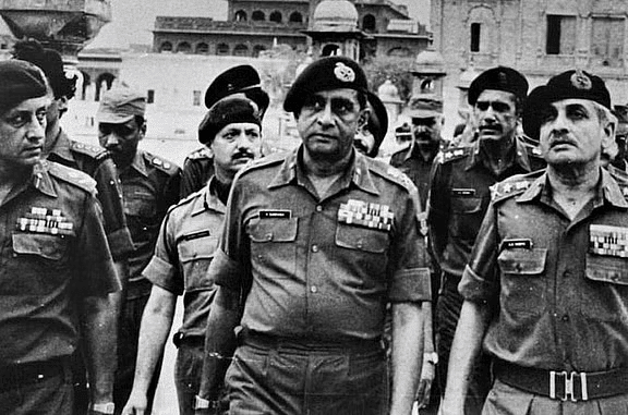 Spectrum Summary: Indira Gandhi: The Second Phase (January 1980 – October 1984) | History for UPSC CSE
