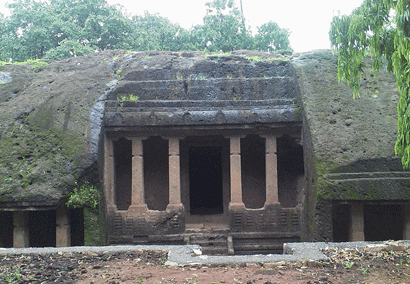 महाकाली गुफाएँ