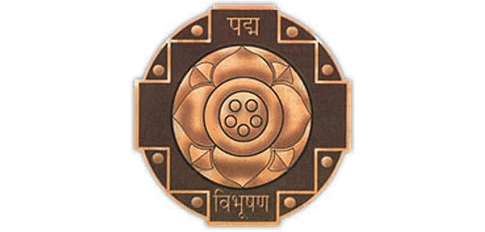 नितिन सिंघानिया का सारांश: पुरस्कार और सम्मान | Famous Books for UPSC CSE (Summary & Tests) in Hindi