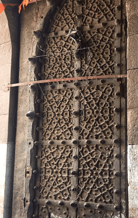 Walls Tell Stories - 1 Class 5 Worksheet EVS Chapter 10