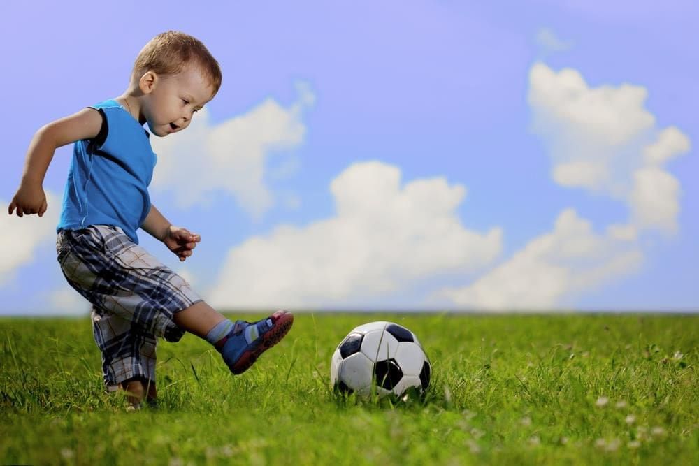Kicking and Receiving Chapter Notes | Physical Education and Well Being (Khel Yoga) Class 5