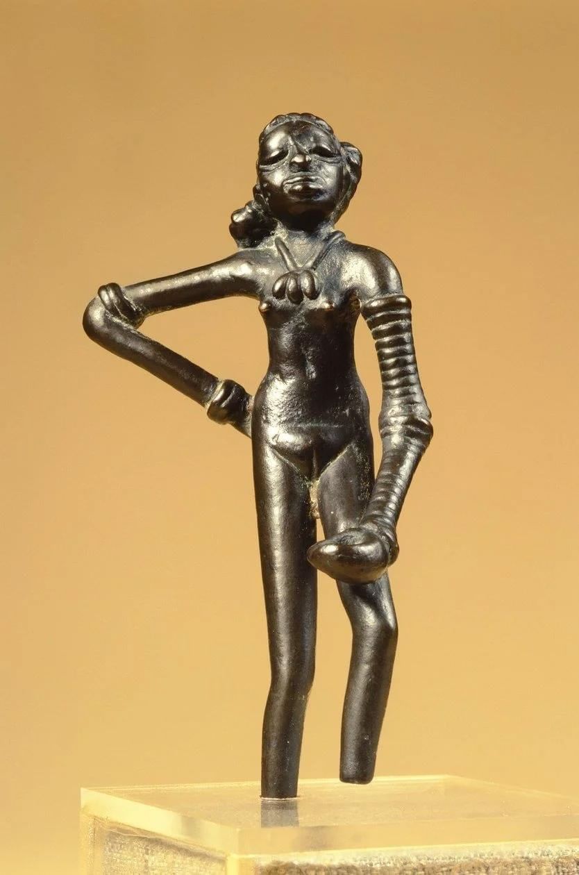 UPSC Previous Year Questions (Prelims): Indian Architecture, Sculpture and Pottery | History for UPSC CSE