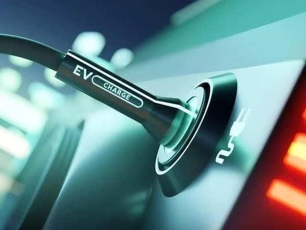 Govt Mandates Sound Alert Devices for EVs to Enhance Road Safety