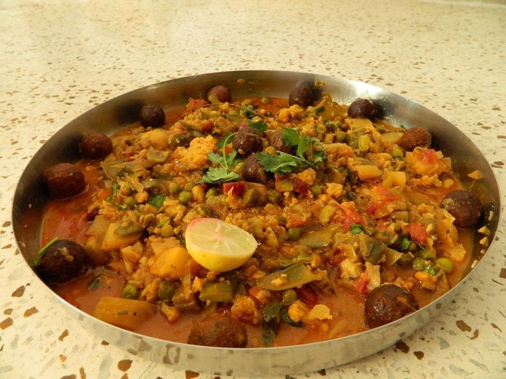 Undhiya