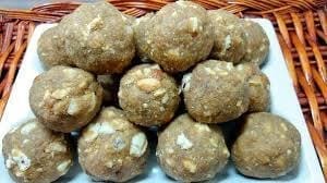 Laddoos