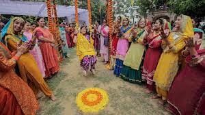 Q2: Multiple Choice Questions (MCQs). 