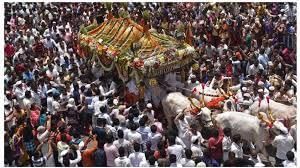 Rise of Composite Cultures: Ramdevra and Pandharpur Wari Chapter Notes | Footprints Class 7: Book Solutions, Notes & Worksheets