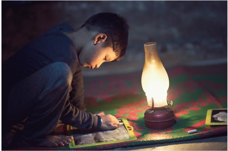 Solved Essay: A Day Without Electricity | Essays for Class 6